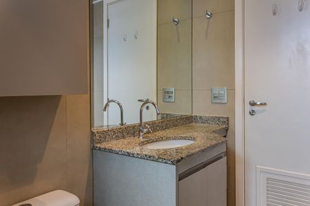 Apartamento à venda com 93m², 2 quartos e 2 vagasBanheiro Suíte