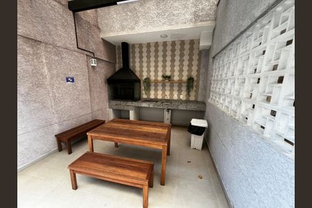 Apartamento à venda com 39m², 2 quartos e sem vagaÁrea comum - Churrasqueira