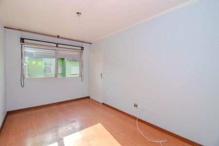 Sala de apartamento para alugar com 2 quartos, 58m² em Jardim Itu, Porto Alegre