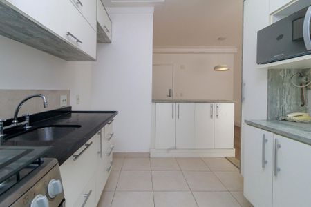 Apartamento à venda com 72m², 2 quartos e 1 vagaCozinha