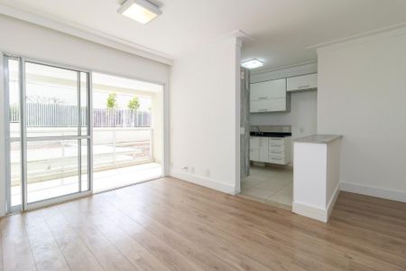 Apartamento à venda com 72m², 2 quartos e 1 vagaSala