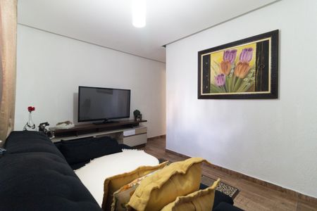 Sala de casa para alugar com 2 quartos, 100m² em Vila Arapua, São Paulo