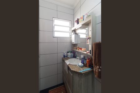 Casa para alugar com 100m², 2 quartos e 1 vagaBanheiro da Suíte