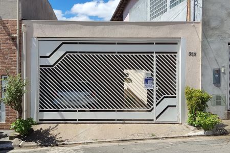 Casa para alugar com 100m², 2 quartos e 1 vagaFachada