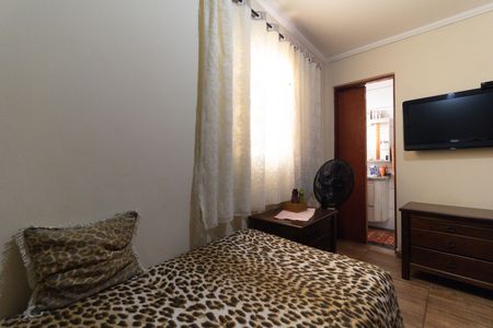 Suíte de casa para alugar com 2 quartos, 100m² em Vila Arapua, São Paulo