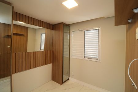 Quarto 1 de apartamento para alugar com 3 quartos, 59m² em Parque São Lourenço, São Paulo