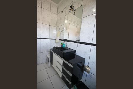 Casa à venda com 400m², 2 quartos e 4 vagasBanheiro