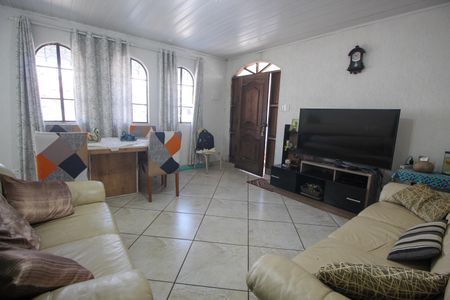 Casa à venda com 400m², 2 quartos e 4 vagasSala