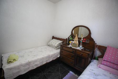 Casa à venda com 400m², 2 quartos e 4 vagasQuarto 1