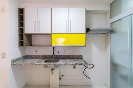 Apartamento para alugar com 70m², 2 quartos e 1 vagaCozinha