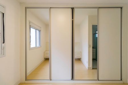 Apartamento para alugar com 70m², 2 quartos e 1 vagaSuíte