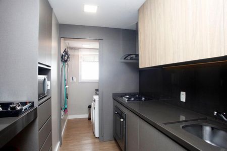 Apartamento à venda com 64m², 2 quartos e 2 vagasCozinha e Área de Serviço