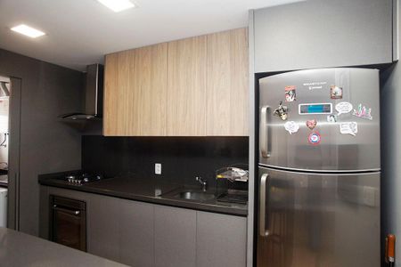 Apartamento à venda com 64m², 2 quartos e 2 vagasCozinha e Área de Serviço