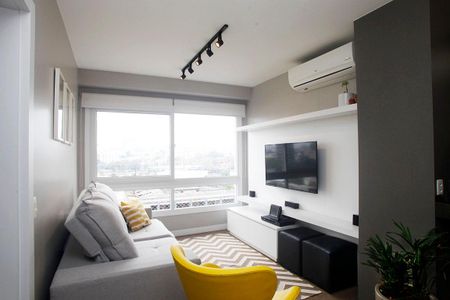 Sala de apartamento à venda com 2 quartos, 64m² em Santana, Porto Alegre