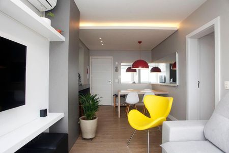 Sala de apartamento à venda com 2 quartos, 64m² em Santana, Porto Alegre