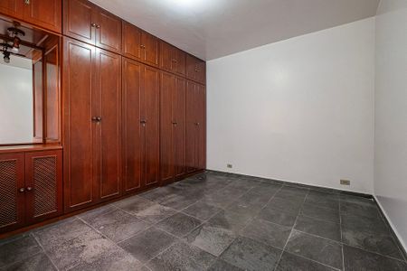 Casa para alugar com 80m², 3 quartos e 1 vagaSuíte