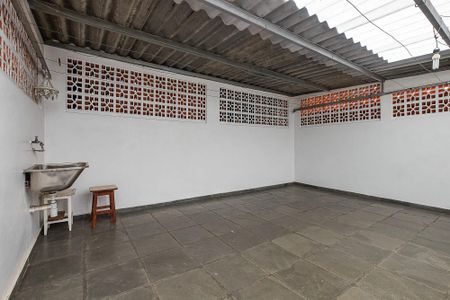 Casa para alugar com 80m², 3 quartos e 1 vagaTerraço