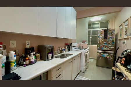 Apartamento para alugar com 82m², 2 quartos e sem vagaCozinha