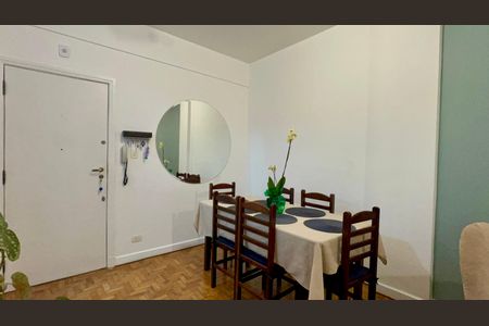 Apartamento para alugar com 82m², 2 quartos e sem vagaSala