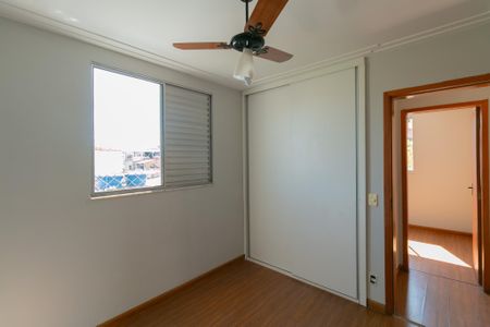Apartamento à venda com 100m², 3 quartos e 1 vaga Apartamento à venda com 100m², 3 quartos e 1 vagaSuíte