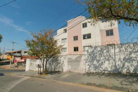 Apartamento à venda com 100m², 3 quartos e 1 vaga Apartamento à venda com 100m², 3 quartos e 1 vagaFachada/Placa