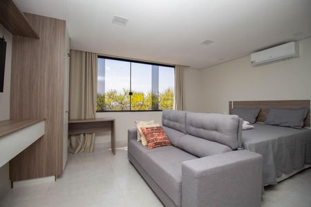 Casa de condomínio para alugar com 45m², 1 quarto e 1 vagaStudio