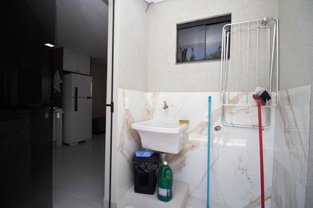Casa de condomínio para alugar com 45m², 1 quarto e 1 vagaÁrea de Serviço