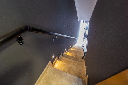 Casa à venda com 120m², 2 quartos e 2 vagasCorredor da Área de Serviço