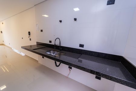 Casa à venda com 120m², 2 quartos e 2 vagasCozinha