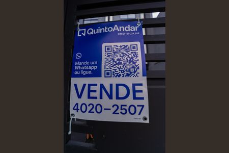 Casa à venda com 120m², 2 quartos e 2 vagas16/09/25 Placa: ZNHJ-427