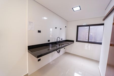 Casa à venda com 120m², 2 quartos e 2 vagasCozinha