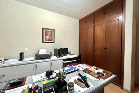 Apartamento à venda com 216m², 4 quartos e 3 vagas Apartamento à venda com 216m², 4 quartos e 3 vagasQuarto