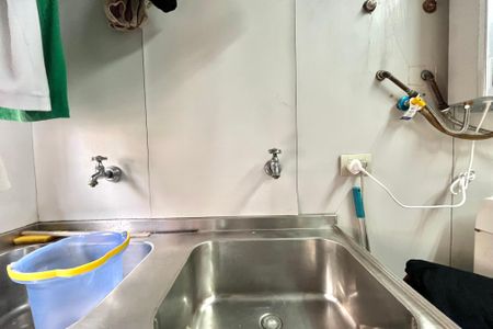 Apartamento à venda com 216m², 4 quartos e 3 vagas Apartamento à venda com 216m², 4 quartos e 3 vagasÁrea de Serviço