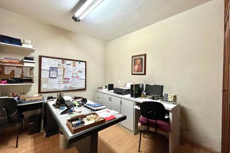 Apartamento à venda com 216m², 4 quartos e 3 vagas Apartamento à venda com 216m², 4 quartos e 3 vagasQuarto