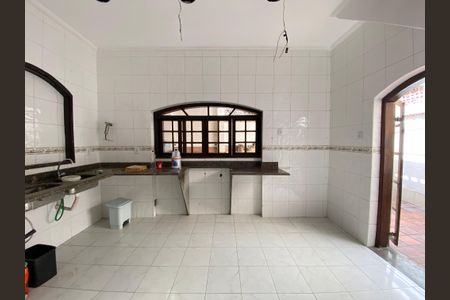 Casa para alugar com 140m², 2 quartos e sem vaga Casa para alugar com 140m², 2 quartos e sem vagaCozinha