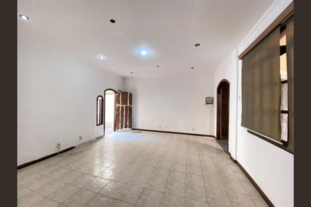 Sala de casa para alugar com 2 quartos, 140m² em Méier, Rio de Janeiro