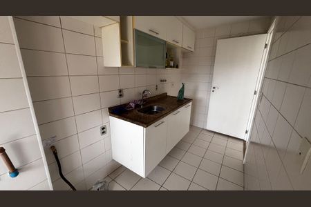 Apartamento para alugar com 71m², 2 quartos e 1 vagaCozinha