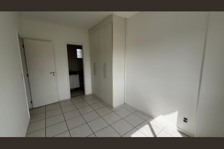 Apartamento para alugar com 71m², 2 quartos e 1 vagaSuíte 1