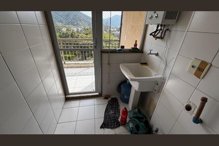 Apartamento para alugar com 71m², 2 quartos e 1 vagaÁrea de Serviço