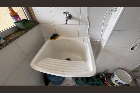 Apartamento para alugar com 71m², 2 quartos e 1 vagaÁrea de Serviço