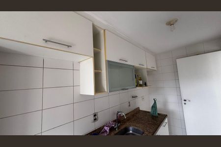 Apartamento para alugar com 71m², 2 quartos e 1 vagaCozinha