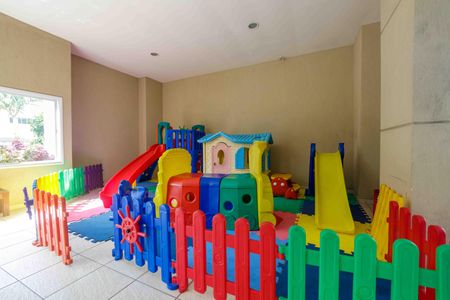 Apartamento para alugar com 71m², 2 quartos e 1 vagaÁrea comum - Playground