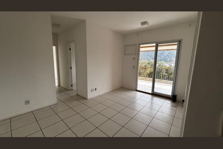 Sala de apartamento para alugar com 2 quartos, 71m² em Recreio dos Bandeirantes, Rio de Janeiro
