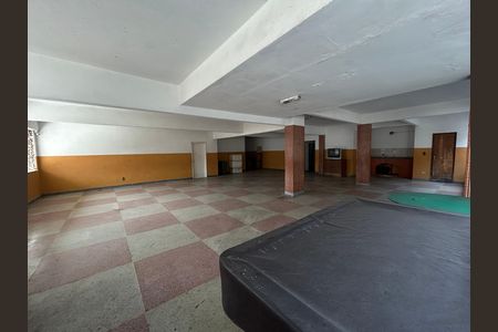 Apartamento à venda com 121m², 2 quartos e 1 vagaÁrea comum