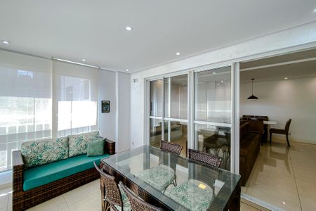 Apartamento à venda com 82m², 2 quartos e 2 vagasVaranda da Sala