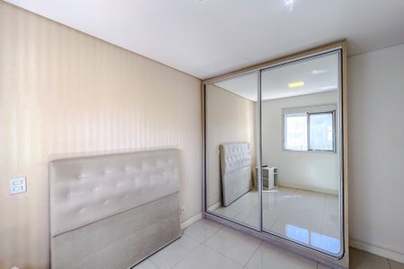 Apartamento à venda com 82m², 2 quartos e 2 vagasQuarto 2 - Suíte