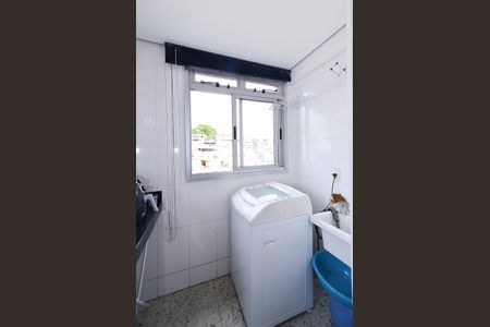 Apartamento à venda com 75m², 3 quartos e 2 vagas Apartamento à venda com 75m², 3 quartos e 2 vagasÁrea de Serviço