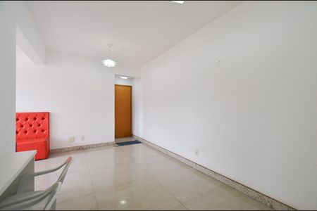 Apartamento à venda com 75m², 3 quartos e 2 vagas Apartamento à venda com 75m², 3 quartos e 2 vagasSala