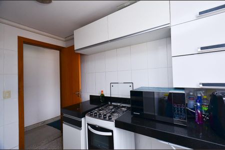 Apartamento à venda com 75m², 3 quartos e 2 vagas Apartamento à venda com 75m², 3 quartos e 2 vagasCozinha