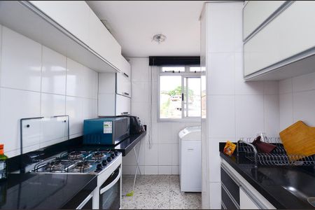 Apartamento à venda com 75m², 3 quartos e 2 vagas Apartamento à venda com 75m², 3 quartos e 2 vagasCozinha